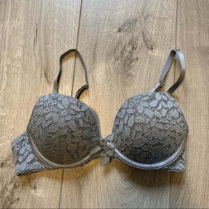 5 for $20! Aerie grey floral lace padded wired sexy push-up bra